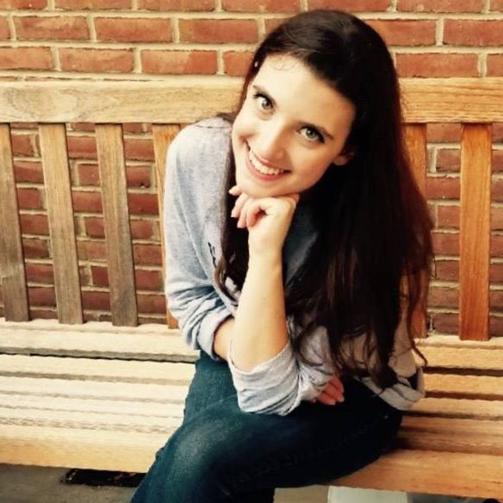 Meet your Posher, Hannah